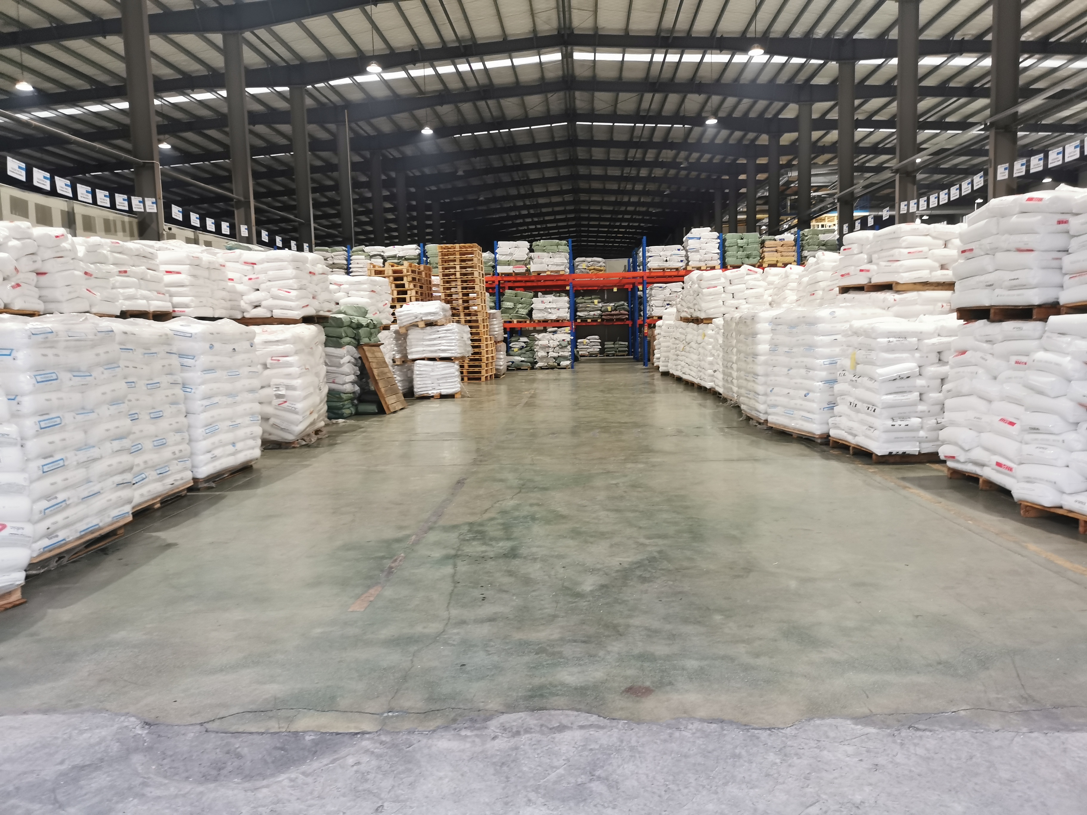 Packaging bags warehouse 