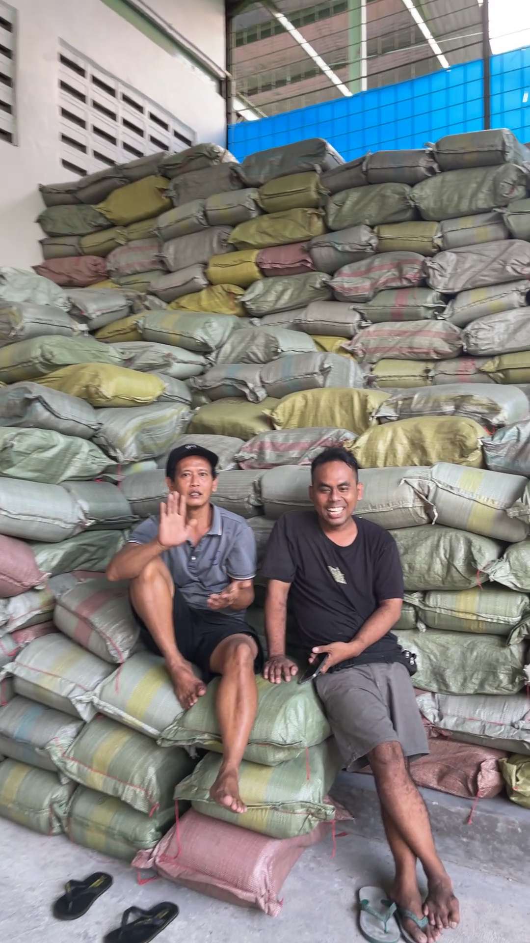 Packaging bags warehouse 